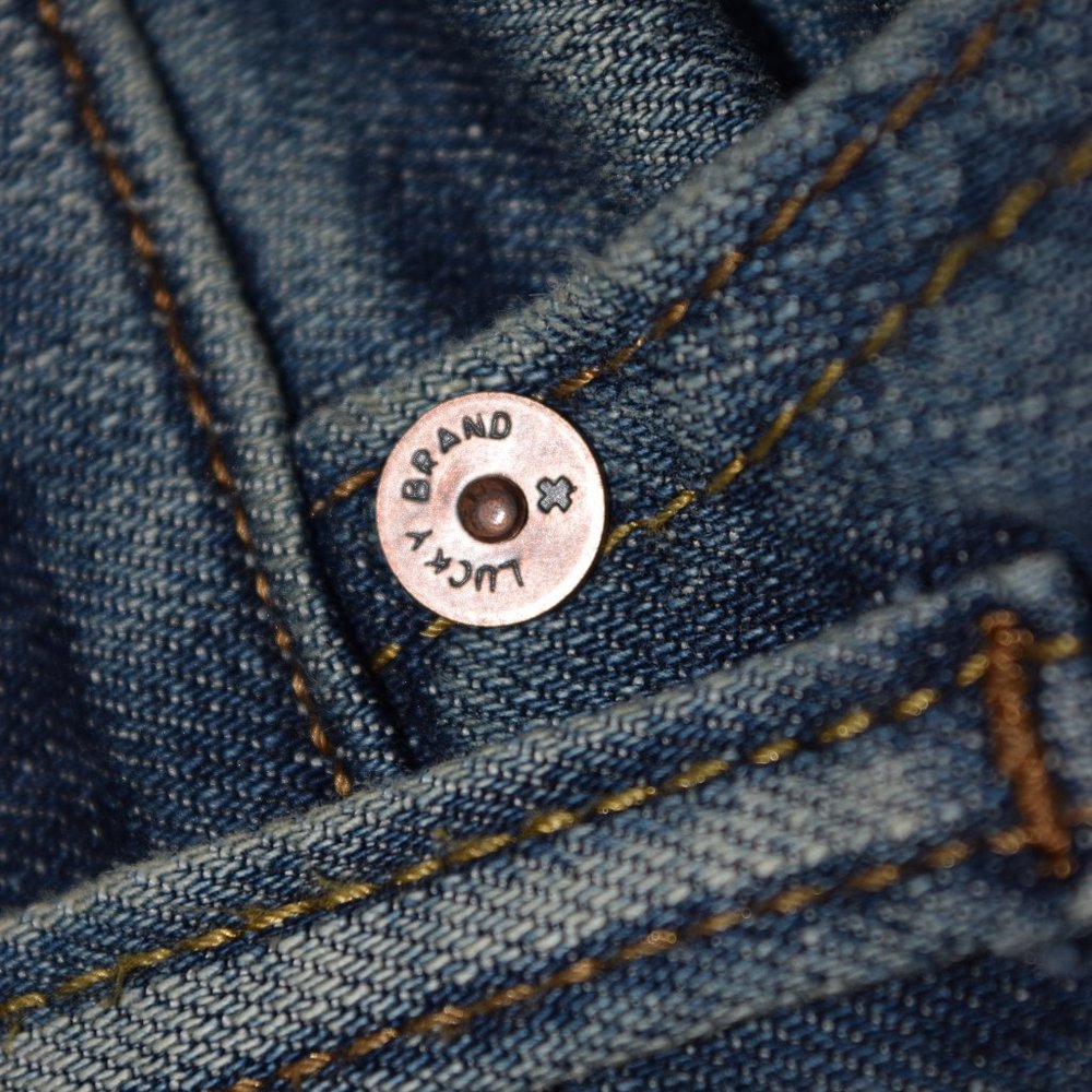 Lucky Brand 110 Skinny Jean 33X32